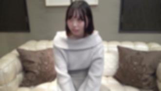 FC2-PPV-3263970-2 [限定] 18岁的硬热心！冷静谦逊，却又充满好奇。一个遥远的奇怪爱好，第一次性经历。